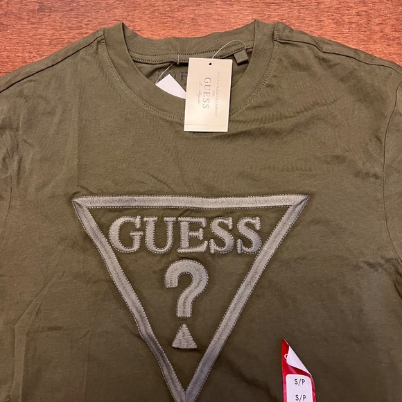 Guess mens t shirt - Picture 3 of 3